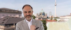 Viel herumgekommen. Ulrich Schwer ist Direktor im Hotel de Rome .