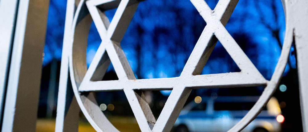 Juden und Jüdinnen in der EU sehen sich laut einer Umfrage vielen Angriffen ausgesetzt. (Archivbild)