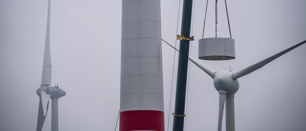 China baut mehr Anlagen für Wind- und Solarenergie als der Rest der Welt zusammen