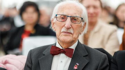 Leon Weintraub, Überlebender des Holocaust.