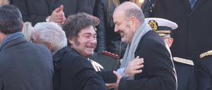 Zwei Männer auf der Mission, den Staat zu verschlanken: Javier Milei (links) und Federico Sturzenegger.