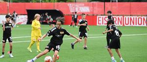 An diesem Wochenende findet ein Fußball-Turnier auf den neuen Plätzen statt.