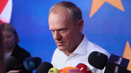 Der polnische Premierminister Donald Tusk, der eine zentristische, EU-freundliche Partei anführt. 