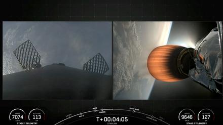 Aufnahmen der Bordkameras einer Falcon-9-Rakete