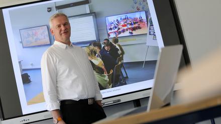 Michael Hummel, Lehrer am OSZ III in Potsdam, hat verschiedene Modelle des Distanzunterrichts mit entwickelt.  