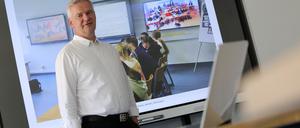 Michael Hummel, Lehrer am OSZ III in Potsdam, hat verschiedene Modelle des Distanzunterrichts mit entwickelt.  