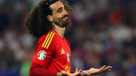 Fußball, UEFA Euro 2024, EM, Spanien - Frankreich, Finalrunde, Halbfinale, München Fußball Arena, Spaniens Marc Cucurella reagiert. +++ dpa-Bildfunk +++