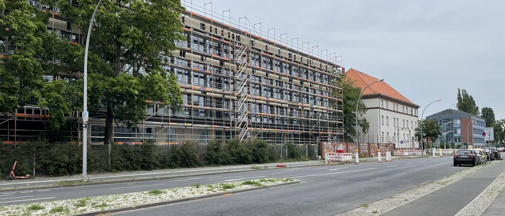 Die neue Grundschule entsteht am Askanierring.