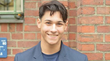 Der 16-jährige Orcun Ilter besucht das Gabriele-von-Bülow-Gymnasium.
