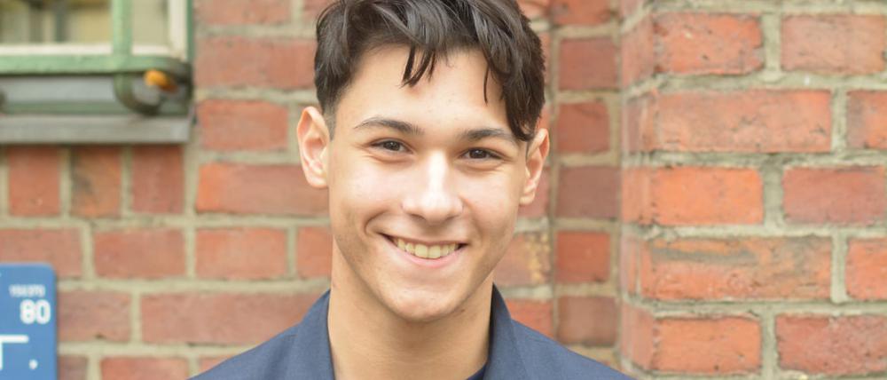 Der 16-jährige Orcun Ilter besucht das Gabriele-von-Bülow-Gymnasium.