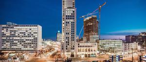 View of Berlin Zoofenster, Waldorf Astoria, Europa-Center, Bahnhof Zoo, Ku’damm and the construction of „Upper West“