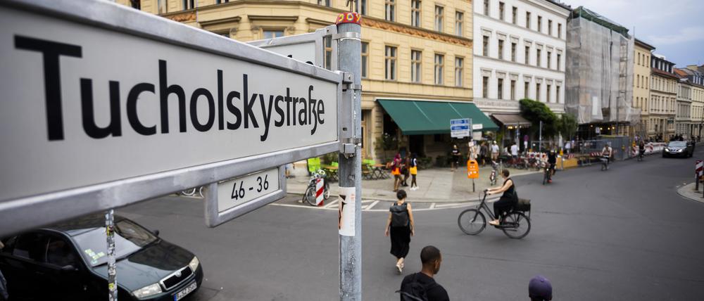 Die Kreuzung Tucholskystraße/Auguststraße in Berlin-Mitte.