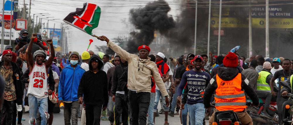 Demonstranten am 16. Juli in Nairobi.