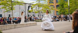 Ein Catwalk auf dem Boden der früheren Kabelwerke Oberspree (KWO), heute Sitz der Hochschule für Technik und Wirtschaft (HTW)