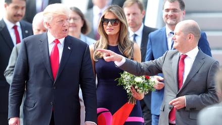 Das erste Mal: Beim G20-Gipfel in Hamburg 2017 begrüßte der damalige Bürgermeister Olaf Scholz den US-Präsidenten Donald Trump und dessen Frau Melania in der Hansestadt.
