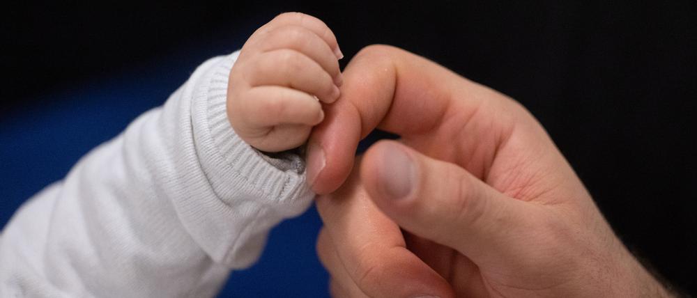 In Deutschland wurden im vergangenen Jahr 692.989 Kinder geboren.
