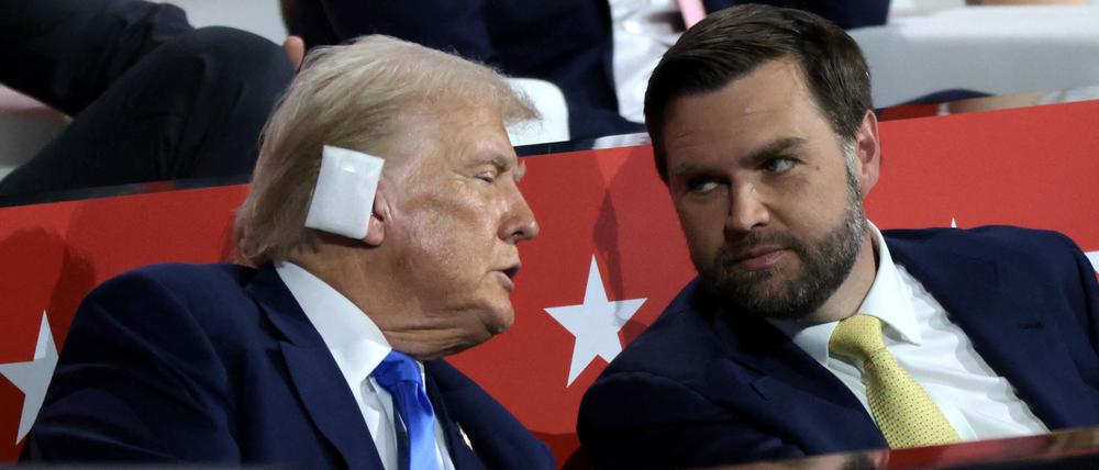 Sie wollen gemeinsam ins Weiße Haus: Der Präsidentschaftskandidat Donald Trump (l.) und sein „Running Mate“ J.D. Vance.