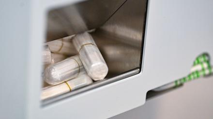 Tampons können Frauen mit ruhigem Gewissen weiterhin nutzen. (Archivbild)