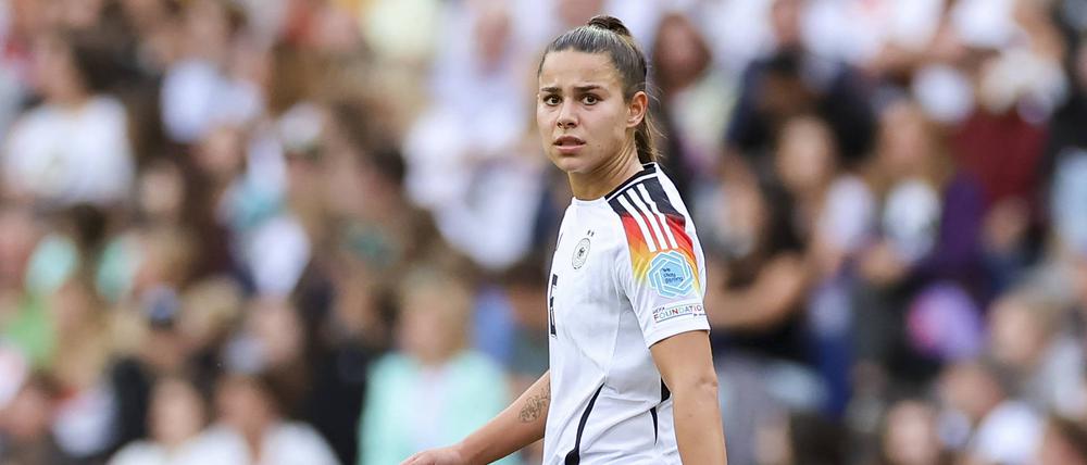 Lena Oberdorf erlitt beim Spiel gegen Österreich einen Kreuzbandriss.