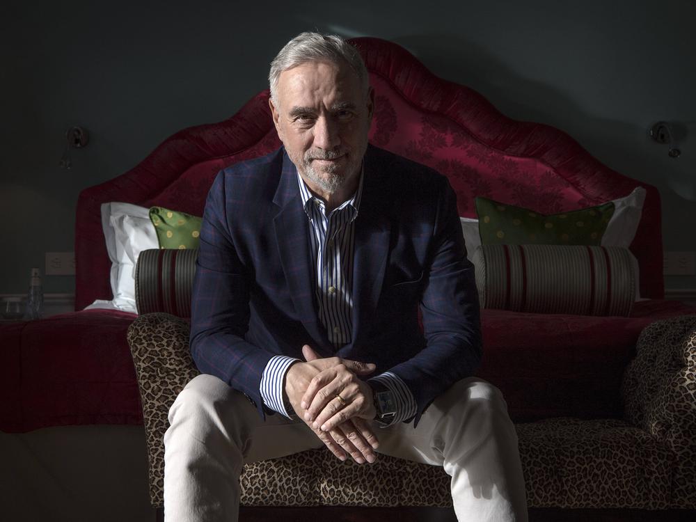Hollywood-Regisseur Roland Emmerich im Interview: „Trump gefällt sich ...