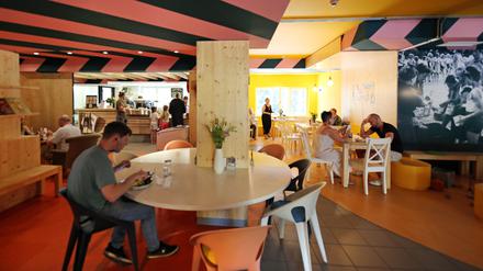 Cafè Midi am Neuen Garten