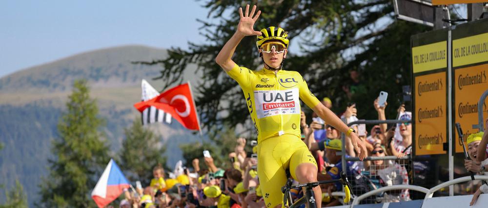 Pogacar feierte am Col de la Couillole seinen fünften Etappensieg bei dieser Tour de France.
