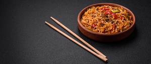 Auf dem Asian Streetfood Festival werden Spezialitäten aus verschiedenen Ländern und Regionen Asiens angeboten.