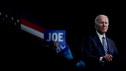 FILE PHOTO: U.S. President Joe Biden delivers remarks at the DNC 2023 Winter Meeting in Philadelphia, Pennsylvania, U.S., February 3, 2023. REUTERS/Elizabeth Frantz/File Photo