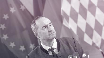 Hubert Aiwanger ist seit 2018 stellvertretender bayerischer Ministerpräsident und Staatsminister für Wirtschaft, Landesentwicklung und Energie.