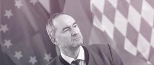 Hubert Aiwanger ist seit 2018 stellvertretender bayerischer Ministerpräsident und Staatsminister für Wirtschaft, Landesentwicklung und Energie.