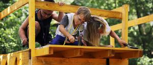 „Die Stadt der Kinder“ 2024 fand vom 22. bis 28. Juli im Nuthewäldchen am Schlaatz statt. Von Montag bis Samstag war die Aktion ein Ferienangebot für Grundschulkinder.