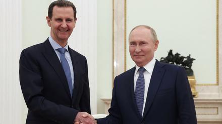 Der russische Präsident Wladimir Putin trifft den syrischen Machthaber Baschar al-Assad im Kreml.