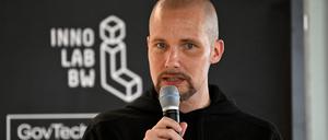 Jonas Andrulis: Der Chef von Aleph Alpha hat einen Millionenvertrag mit der Bundesagentur für Arbeit geschlossen. 