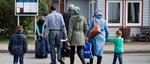 Syrische Flüchtlinge kommen in das Grenzdurchgangslager Friedland. Das Foto stammt aus dem Jahr 2016