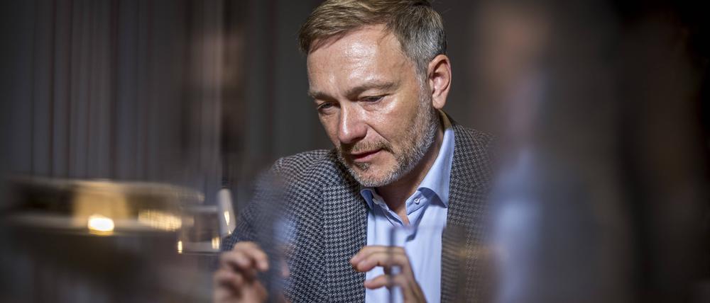Christan Lindner sieht in Rolf Mützenich eine Gefahr für die Koalition.