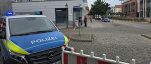 Von der Sperrungen waren Wohnungen und ein Einkaufszentrum betroffen.