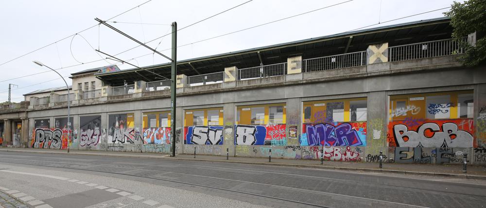 Am S-Bahnhof Babelsberg versammeln sich desöfteren Jugendliche.