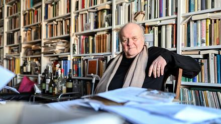 Er war ein Universalgelehrter: Der Komponist Wolfgang Rihm in seiner Wohnung in Karlsruhe. 