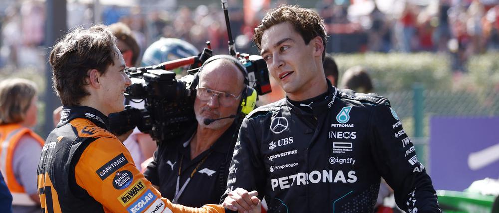 Glückwunsch. Oscar Piastri (l.) gratuliert George Russell zum Sieg in Spa.