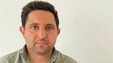 Der Journalist Iman Sefati.
