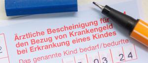 Über Krankschreibungen wird die gesetzliche Versicherung informiert.