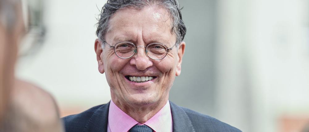 Bausenator Christian Gaebler (SPD) wurde am Donnerstag im Abgeordnetenhaus zu einem Fall befragt, bei dem einstige Sozialwohnungen als Luxuswohnungen auf den Markt gekommen sind.