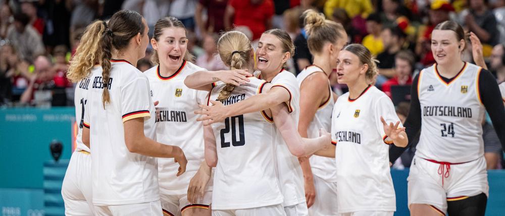 Bastketballerinnen gewinnen 83:69 im Olympia-Auftakt gegen Belgien.
