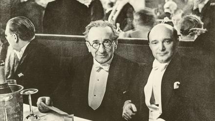 Leo Blech, Generalmusikdirektor der Staatsoper Unter den Linden, wohnte seit 1911 in der Mommsenstraße 6. Das Foto zeigt ihn im Jahr 1931  mit dem österreichischen Dirigenten Erich Kleiber (rechts).