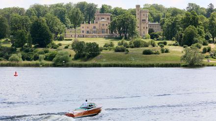 Schloß Babelsberg, Park Babelsberg, Motorboot, Havel
