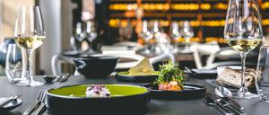 Weinladen und Bistro Schmidt Z&KO, Steglitz. Die deutsche Spitzenküche steht laut dem Restaurantführer „Gault &Millau“ in der Kritik für ihre Preise.