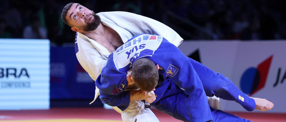Erik Abramov (hinten) hat bei der Europameisterschaft schon mal einen Vorgeschmack auf die Wettkämpfe in Paris bekommen.