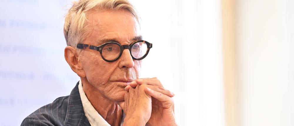 Die Ausstellung zum Lebenswerk von Wolfgang Joop im Potsdam Museum wird nicht rechtzeitig zu seinem 80. Geburtstag fertig.