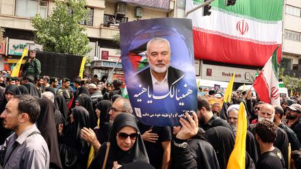 Demonstration wegen des Todes des politischen Hamas-Führers Hanija in Teheran.