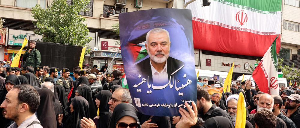 Demonstration wegen des Todes des politischen Hamas-Führers Hanija in Teheran.